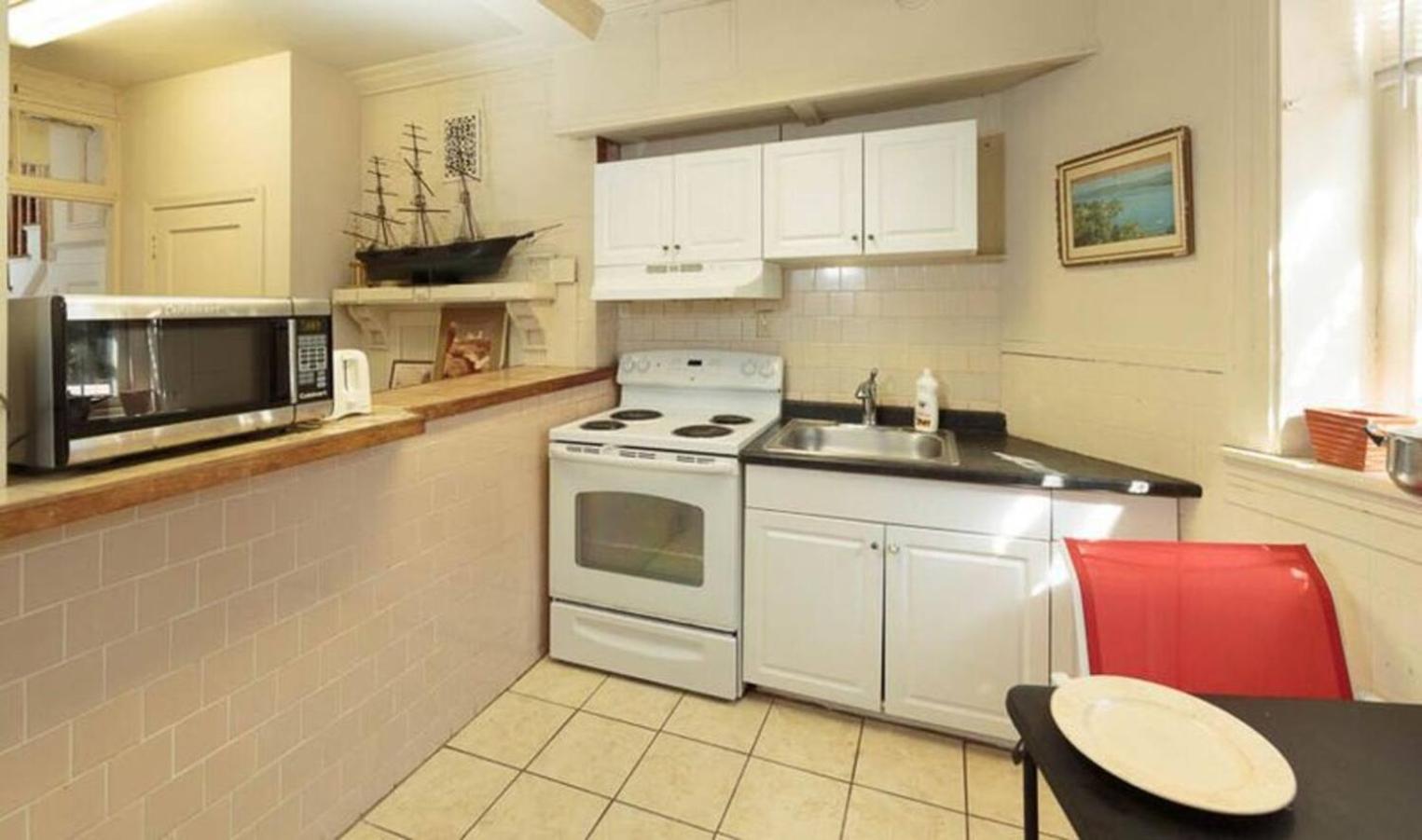 Apartment Sunny Private Room,longwood, 10min Walk To Fenway *